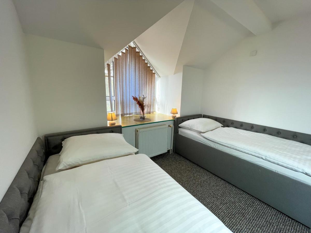Hotel Colchi Uničov Dış mekan fotoğraf