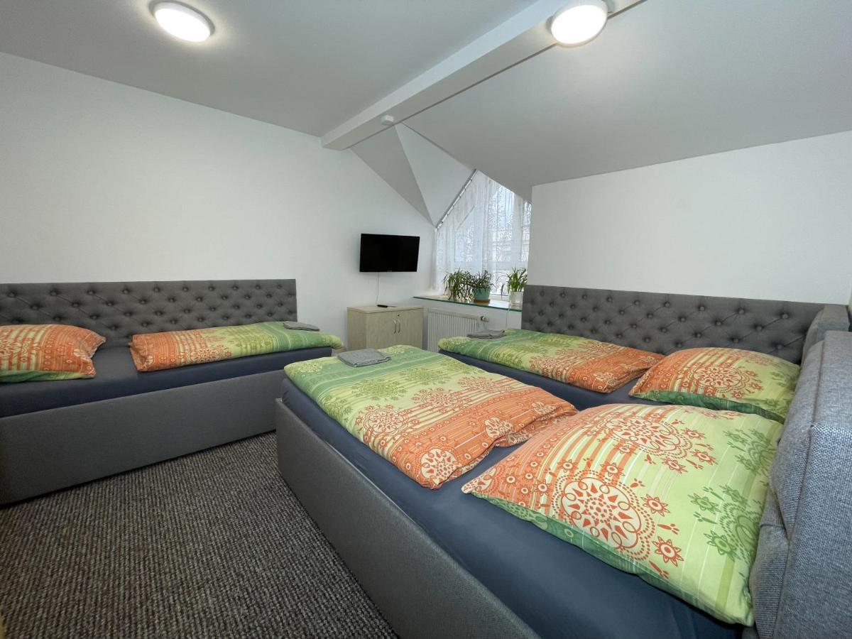 Hotel Colchi Uničov Dış mekan fotoğraf