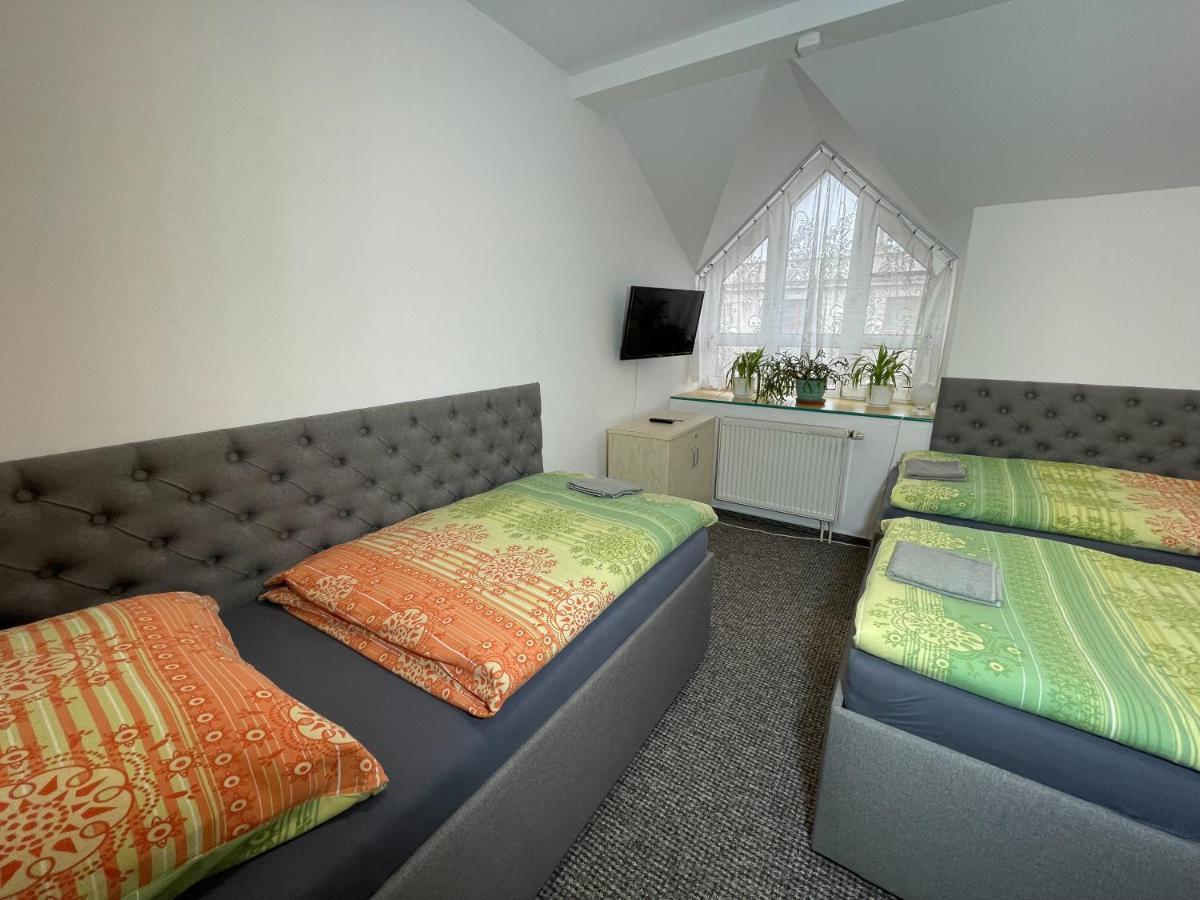 Hotel Colchi Uničov Dış mekan fotoğraf
