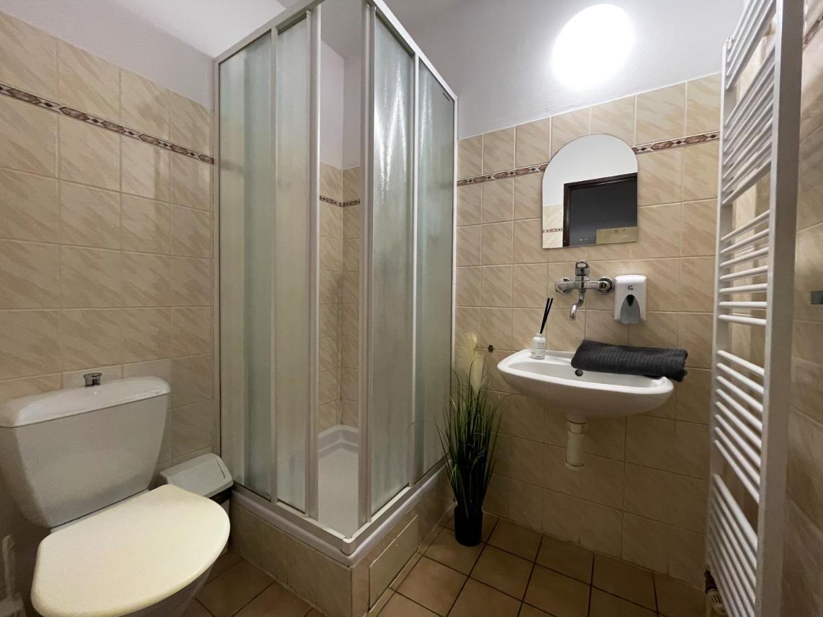Hotel Colchi Uničov Dış mekan fotoğraf